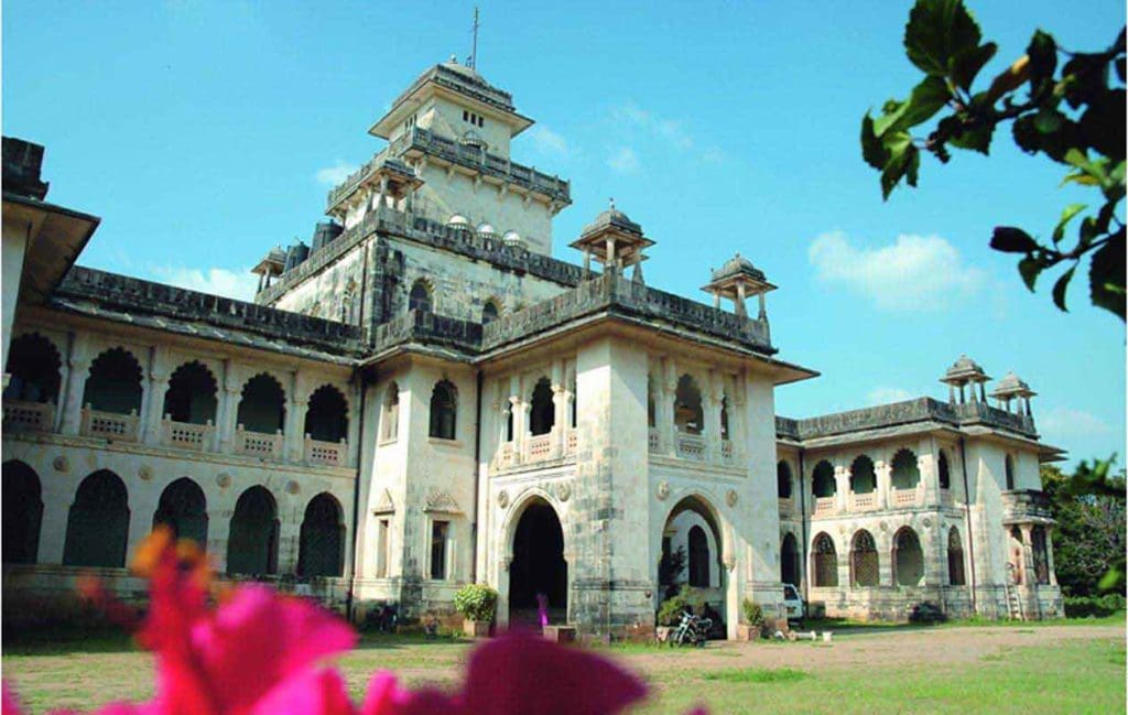 Kusum Vilas Palace Hotel